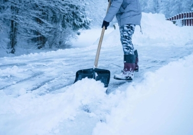 Snow Removal Best Practices: Dos and Don’ts for a Successful Operation sidebar image